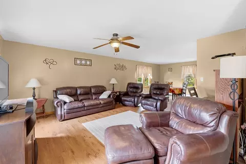 55 John St, Acushnet, MA 02743 photo 8