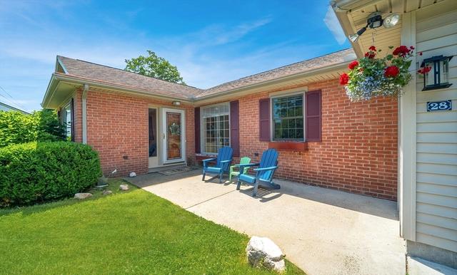 28 Parker St, East Longmeadow, MA 01028