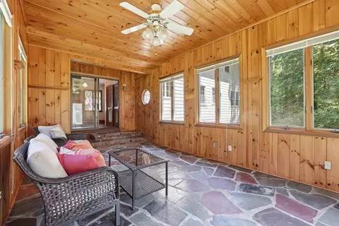 Exterior - 104 Jackson Dr, Raynham, MA 02767 photo 4 of 9