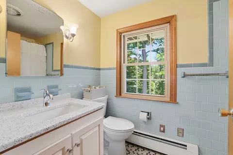 Bath - 104 Jackson Dr, Raynham, MA 02767 photo 2 of 3