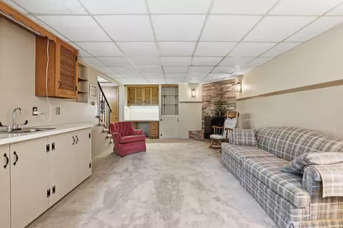 Living - 104 Jackson Dr, Raynham, MA 02767 photo 4 of 5