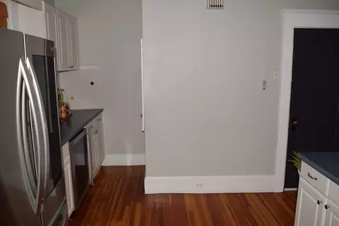 33 Stratford Ter, Springfield, MA 01108 photo 12