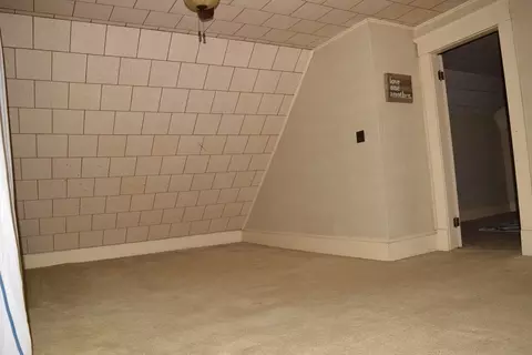 33 Stratford Ter, Springfield, MA 01108 photo 32