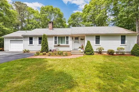 48 Bridgets Path, Centerville, MA 02632 photo 2