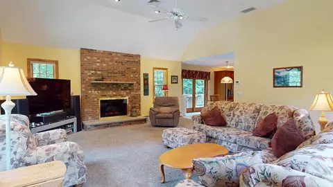 17 James Ave, Middleton, MA 01949 photo 21