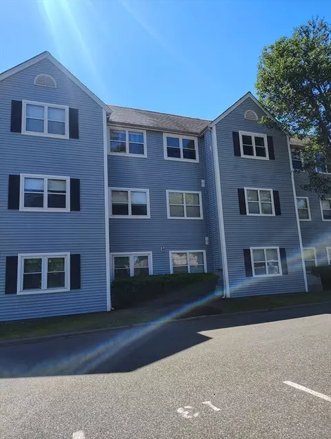 15 Longworth Ave #234, Brockton, MA 02301