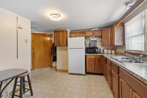 30 Summer St, Orange, MA 01364 photo 30
