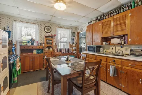 30 Summer St, Orange, MA 01364 photo 24