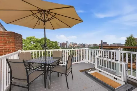 6 Goodwin Pl #4, Boston, MA 02114