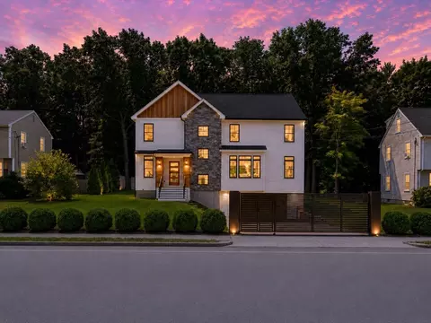 135 Hartman Rd, Newton, MA 02459