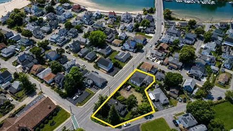 147 145 Onset Ave, Wareham, MA 02558