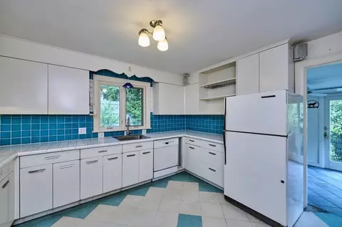 Kitchen - 119 Rawson Rd, Brookline, MA 02445 photo 3 of 3