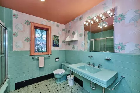 Bath - 119 Rawson Rd, Brookline, MA 02445 photo 1 of 2