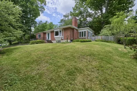 Exterior - 119 Rawson Rd, Brookline, MA 02445 photo 2 of 2