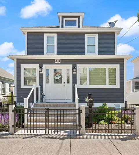 31 Freeman Ave, Everett, MA 02149 photo 2