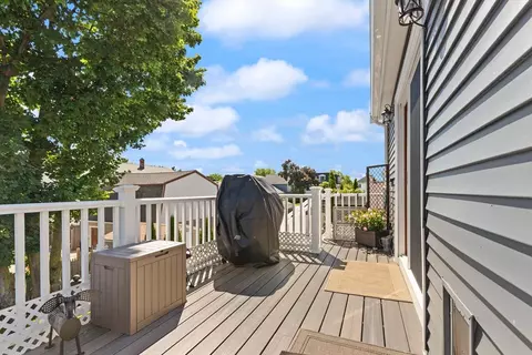 31 Freeman Ave, Everett, MA 02149 photo 21