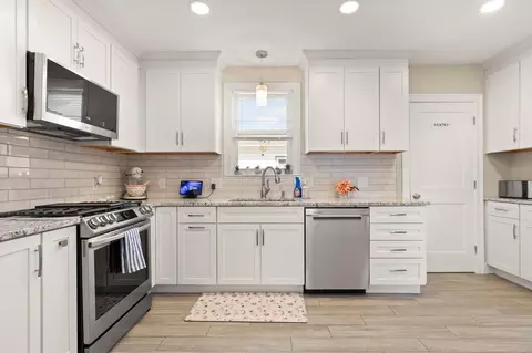 31 Freeman Ave, Everett, MA 02149 photo 11