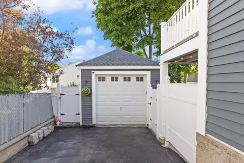 31 Freeman Ave, Everett, MA 02149 photo 38
