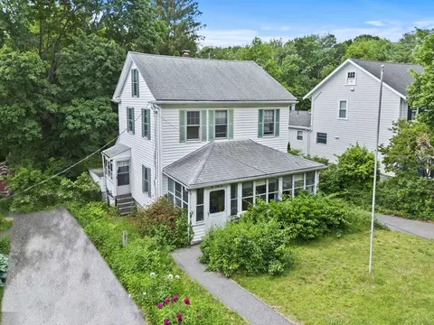 242 Lincoln St, Lexington, MA 02421