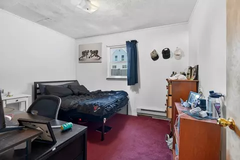 Bedroom - 157 Maplewood Ave, Gloucester, MA 01930 photo 5 of 6