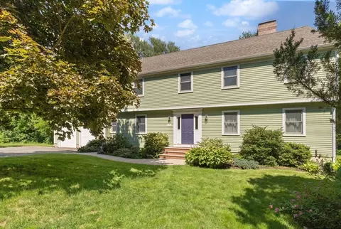 8 Riding Club Rd, Danvers, MA 01923