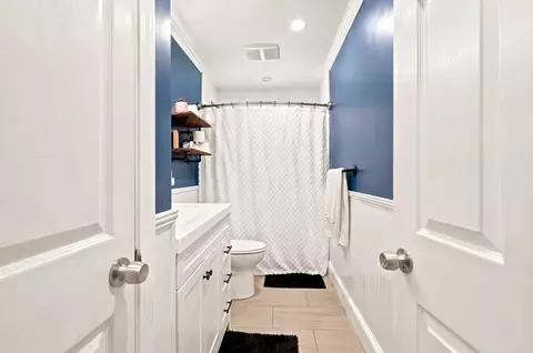 Bath - 36 Monroe Rd, Hanover, MA 02339 photo 2 of 2