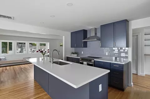 Kitchen - 40 Pine St, Hudson, MA 01749 photo 1 of 5