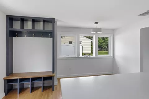 Entry Way - 40 Pine St, Hudson, MA 01749 photo 1 of 3