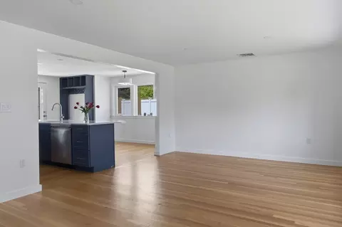 Living - 40 Pine St, Hudson, MA 01749 photo 1 of 3