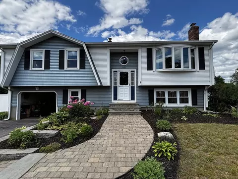 860 Main St, Dighton, MA 02715