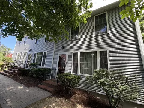 16 Parker St #16, Quincy, MA 02169