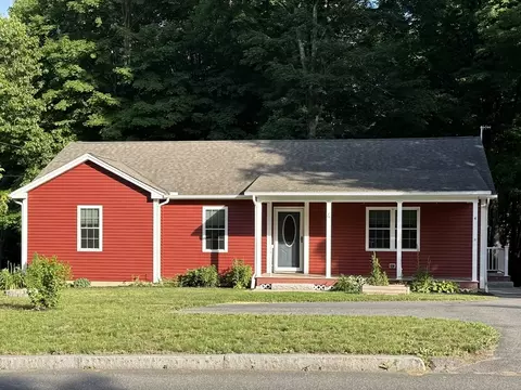 4 Depot St, Belchertown, MA 01007