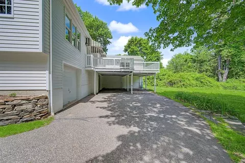 Exterior - 355 Boston Rd, Sutton, MA 01590 photo 4 of 9