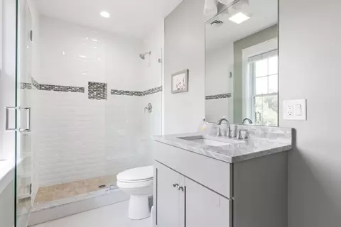 Bath - 84 Nardone Rd, Needham, MA 02492 photo 5 of 5