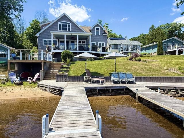 121 Maple St, East Brookfield, MA 01515