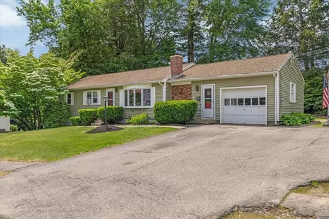81 Highland Ave, Holden, MA 01520