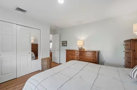 40 Salisbury St, Fall River, MA 02724 photo 16