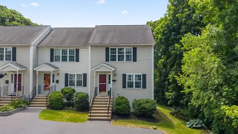 18 Linwood St #C, Webster, MA 01570