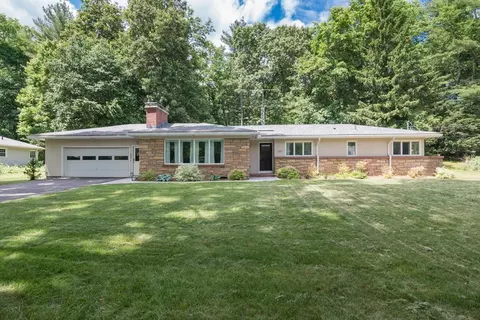 669 Westhampton Rd, Northampton, MA 01062