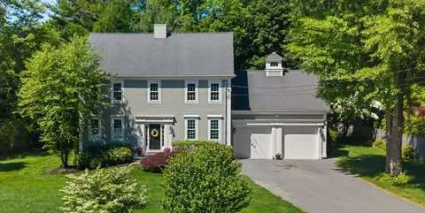 26 Hutchins St, Shrewsbury, MA 01545