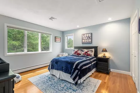 Bedroom - 21 Forest Ln, Manchester, MA 01944 photo 4 of 5