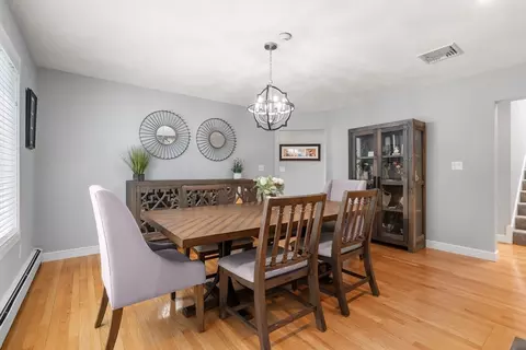 Dining - 21 Forest Ln, Manchester, MA 01944 photo 2 of 2