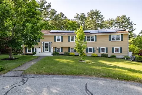 26 Brookings Dr, Kingston, MA 02364