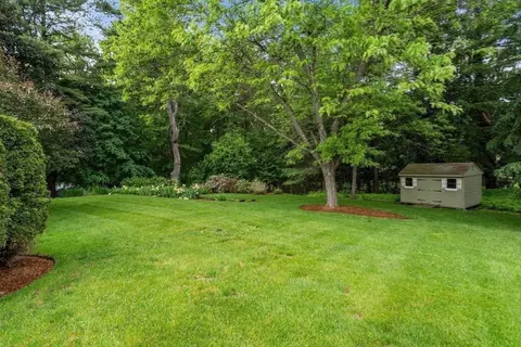 Exterior - 15 Juniper Rd, Andover, MA 01810 photo 5 of 5