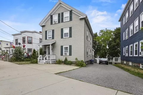 72 Aborn St #1, Peabody, MA 01960