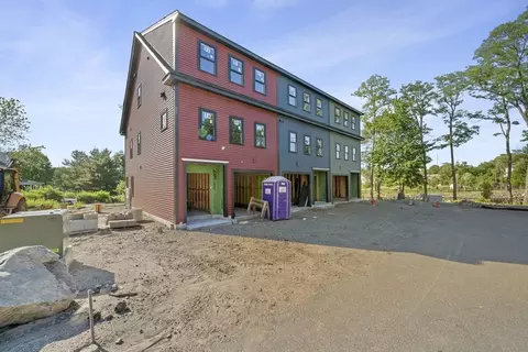 87 Neponset St #11, Canton, MA 02021