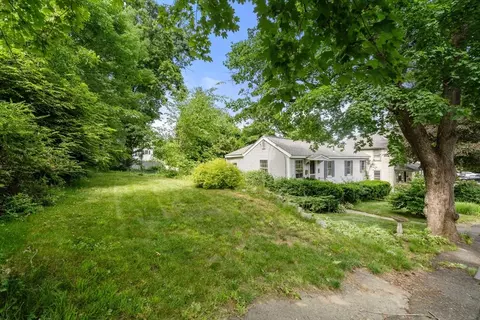 Exterior - 40 Fairfield St, Maynard, MA 01754 photo 11 of 12