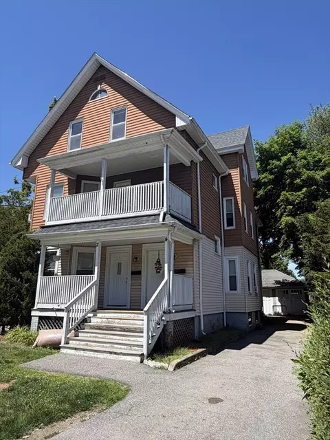 2 Hope St, Attleboro, MA 02703