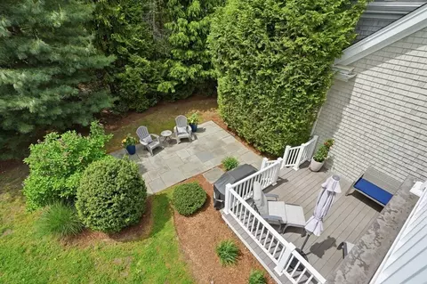 Exterior - 41 Backriver Rd #41, Hingham, MA 02043 photo 2 of 9