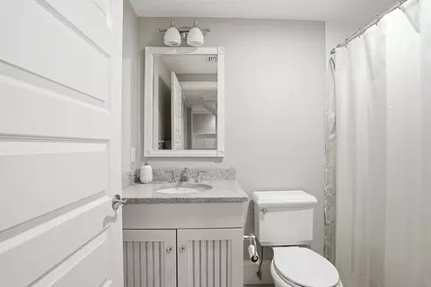 Bath - 41 Backriver Rd #41, Hingham, MA 02043 photo 6 of 6